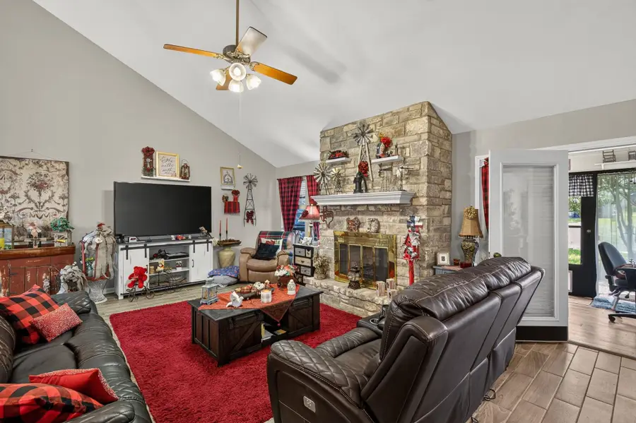 29 Fairway Lane, Meadowlakes, TX 78654 - #2