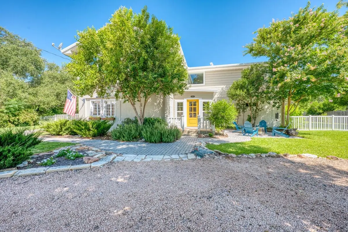 409 Island Lodges Drive, Buchanan Dam, TX 78609 - #1