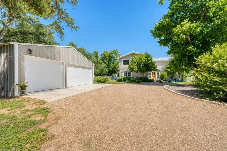 409 Island Lodges Drive, Buchanan Dam, TX 78609 - #2