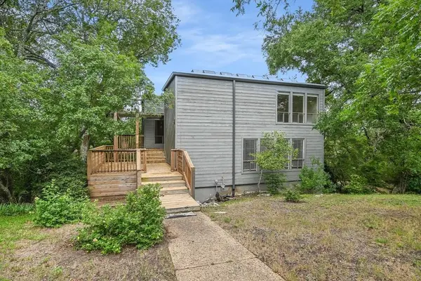 8804 Mountain Path Cir, Austin, TX 78759