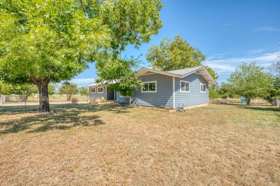 1207 W Haynie Street, Llano, TX 78643 - #2