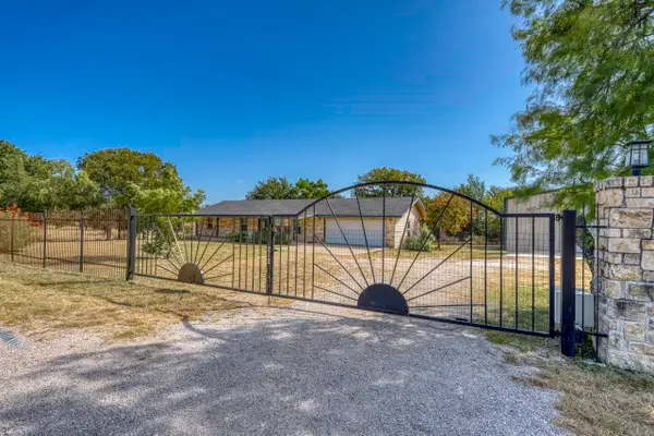 212 Deer Drive, Sunrise Beach, TX 78643