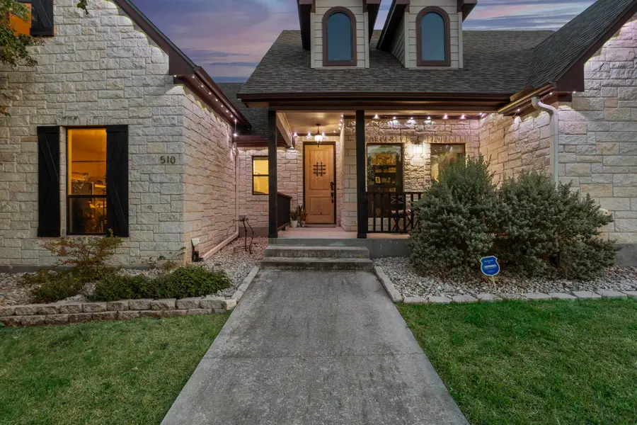 510 Woodland Park Drive, Marble Falls, TX 78654 - #2