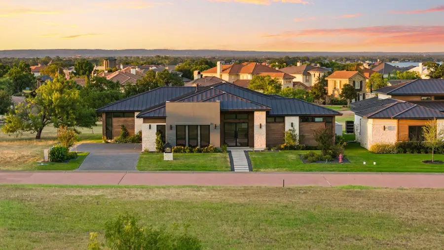 105 Island Court, Horseshoe Bay, TX 78657 - #3