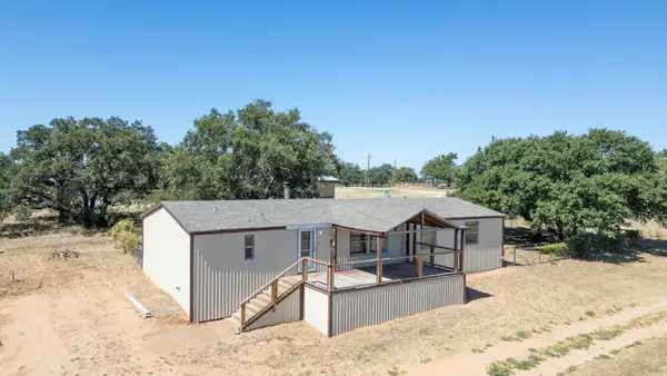 821 Ranch Road 261, Buchanan Dam, TX 78609