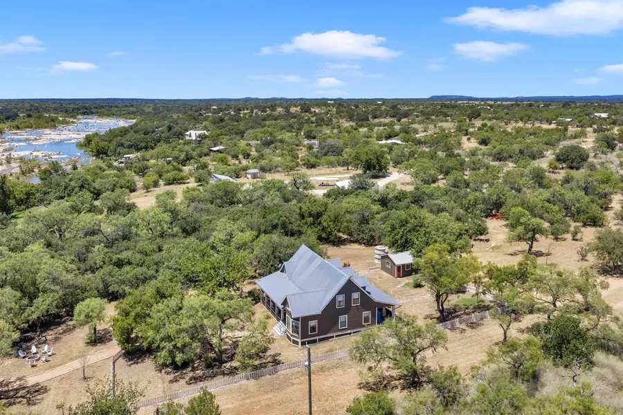 211 W Riverside Drive, Llano, TX 78643 - #2