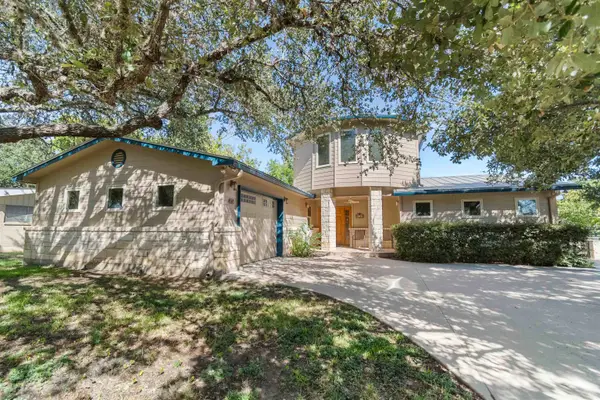 414 Island Lodges Dr, Buchanan Dam, TX 78609