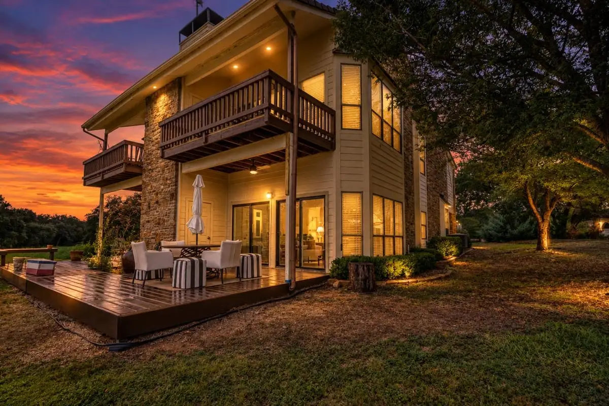 111 Lost Spur, Horseshoe Bay, TX 78657 - #1