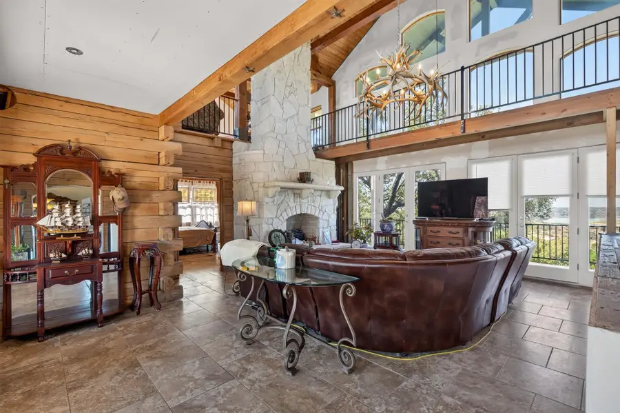 6401 Muleshoe Bend Trail Lane, Marble Falls, TX 78654 - #2