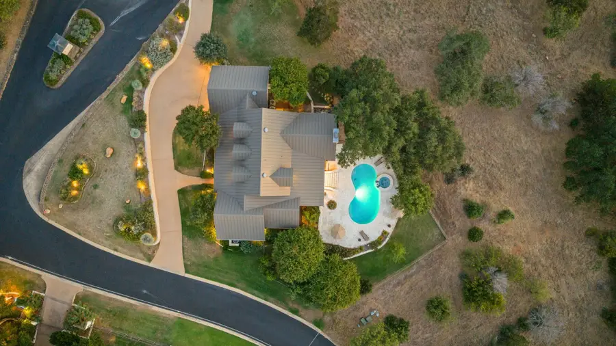 101 Diamond Hl, Horseshoe Bay, TX 78657 - #2
