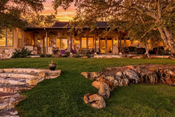 100 Morgan Cove, Burnet, TX 78611