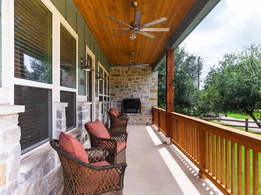 602 N Shorewood Dr, Granite Shoals, TX 78654 - #3