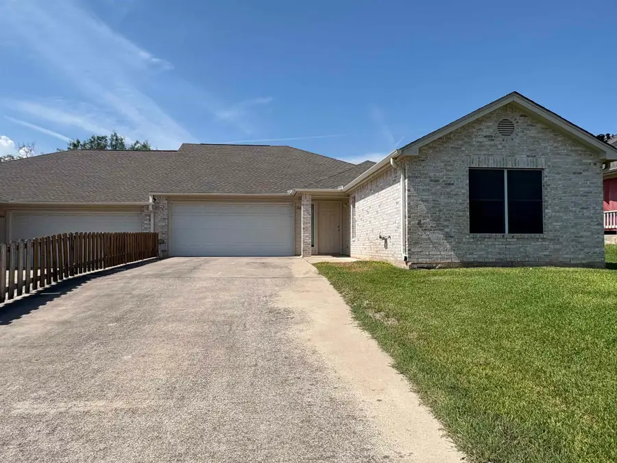 268 Brae Burn Circle, Meadowlakes, TX 78654 - #2