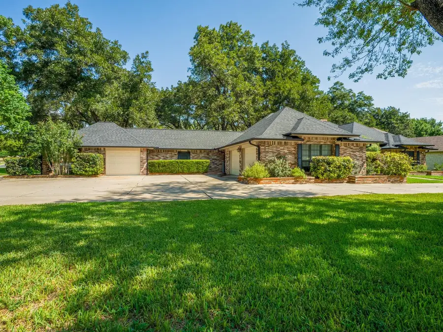 279 Quail, Meadowlakes, TX 78654 - #2