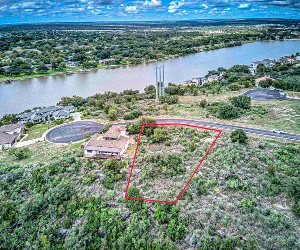 5 Pantera Circle, Marble Falls, TX 78654