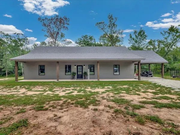 1735 Thigpen Road, Pollok, TX 75969