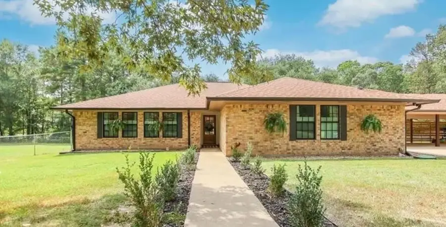 304 Hosea Forrest Road, Huntington, TX 75949 - Image #3