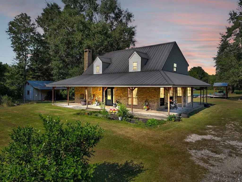 335 County Road 782, Buna, TX 77612 - Image #1