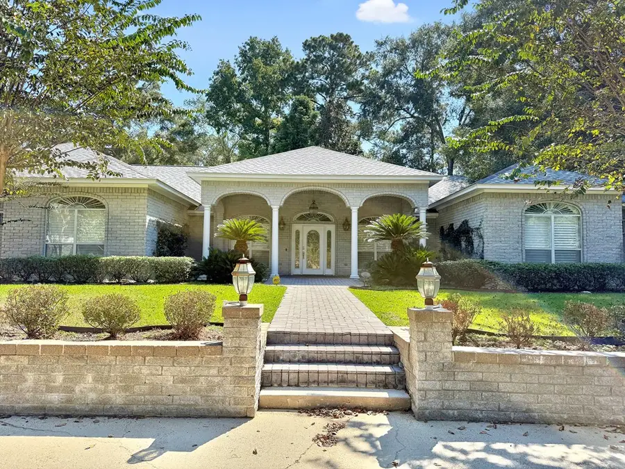 840 Hunterwood Dr, Jasper, TX 75951 - Image #2