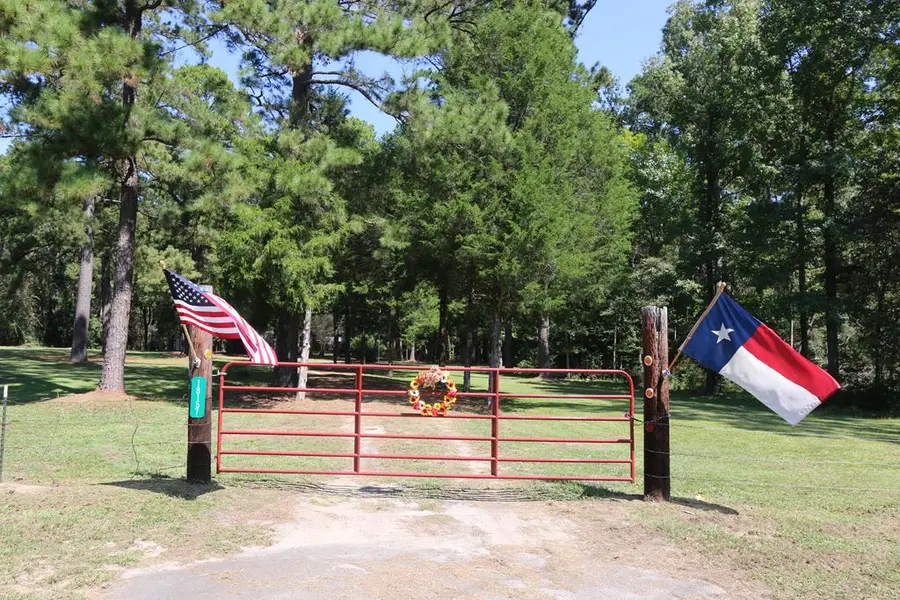 18157-A State Highway 87 S, Call, TX 75933 - Image #2