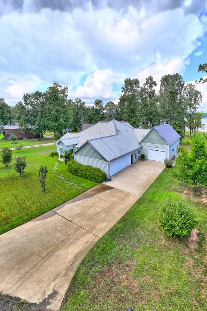 171 Palo Gaucho Lane, Hemphill, TX 75948 - Image #2