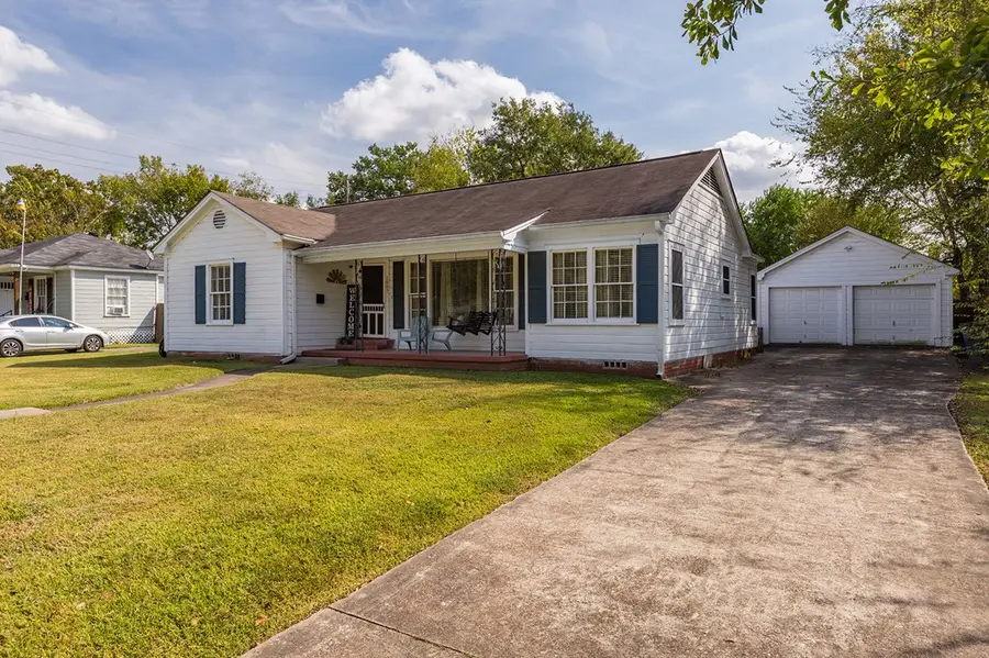 1007 Persimmon, Lufkin, TX 75904 - Image #2