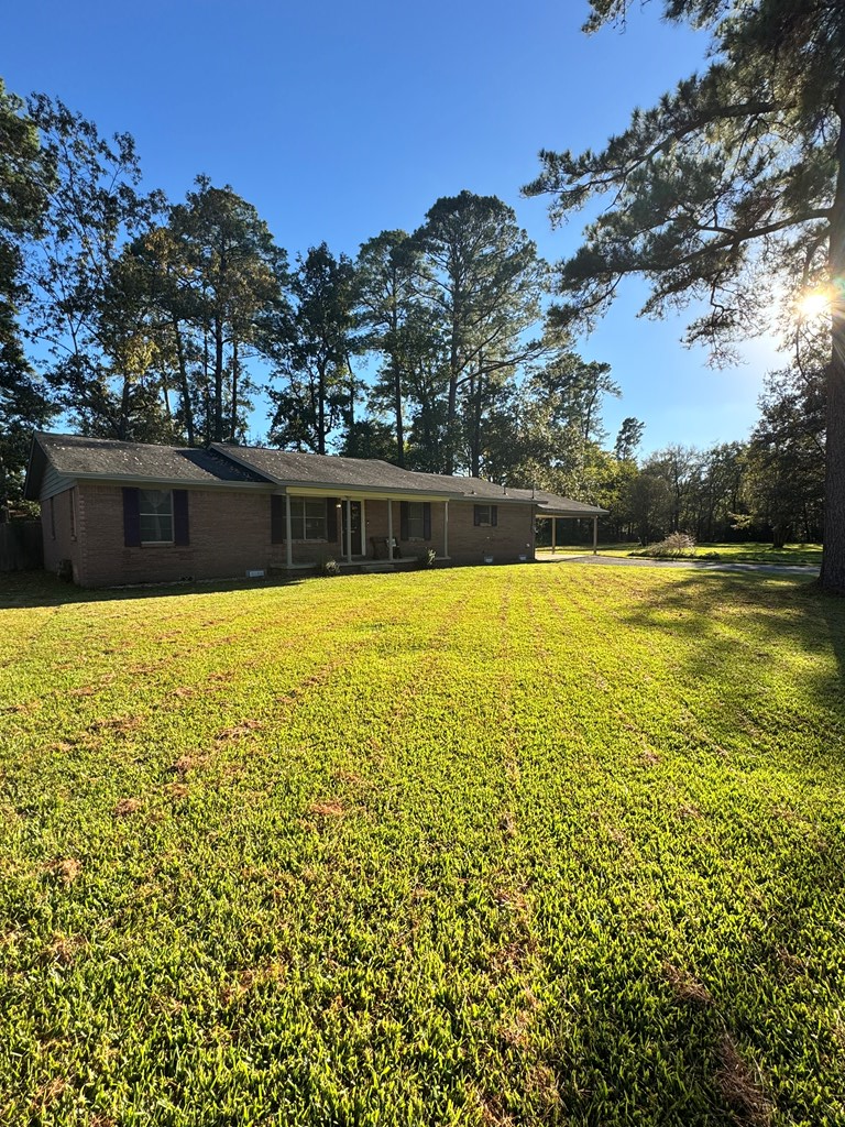 1307 Wildbriar Drive, Lufkin, TX 74904 - Image #3