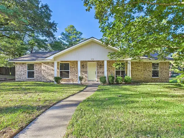 108 Trailwood Circle, Lufkin, TX 75904