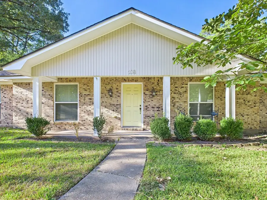 108 Trailwood Circle, Lufkin, TX 75904 - Image #3