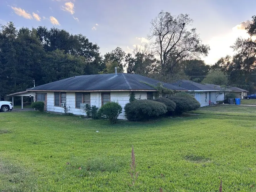 801 Oquinn Avenue, Lufkin, TX 75904 - Image #2