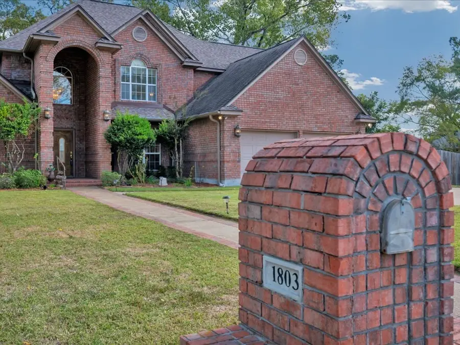 1803 Live Oak Lane, Lufkin, TX 75904 - Image #3