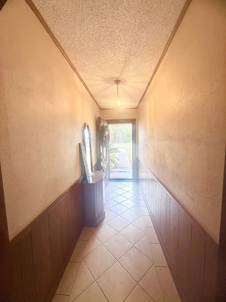 279 Holly Bay Circle, Hemphill, TX 75948 - Image #2