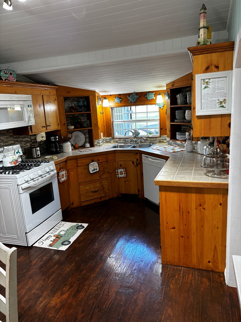 259 Noseworthy Road, Huntington, TX 75949 - Image #3