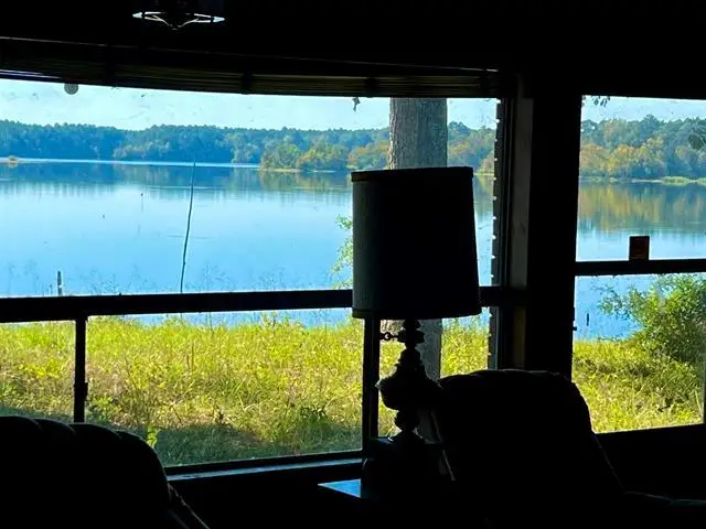 122 Isle Dr, Hemphill, TX 75948 - Image #1