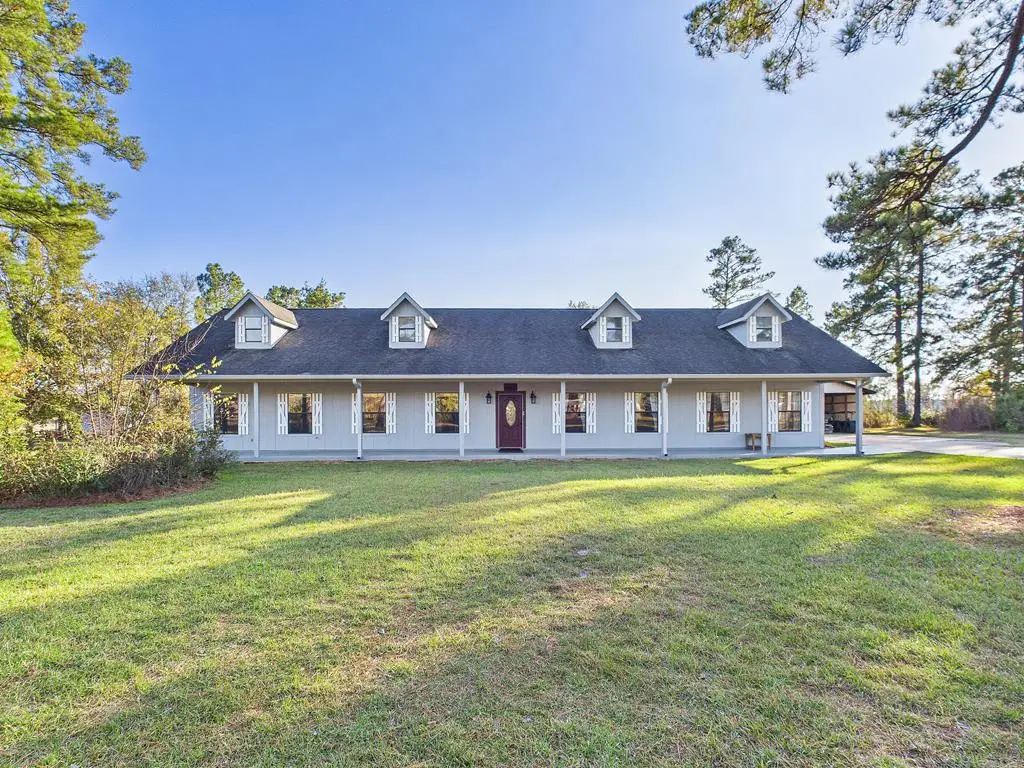 877 Roper Road, Lufkin, TX 75904 - Image #1