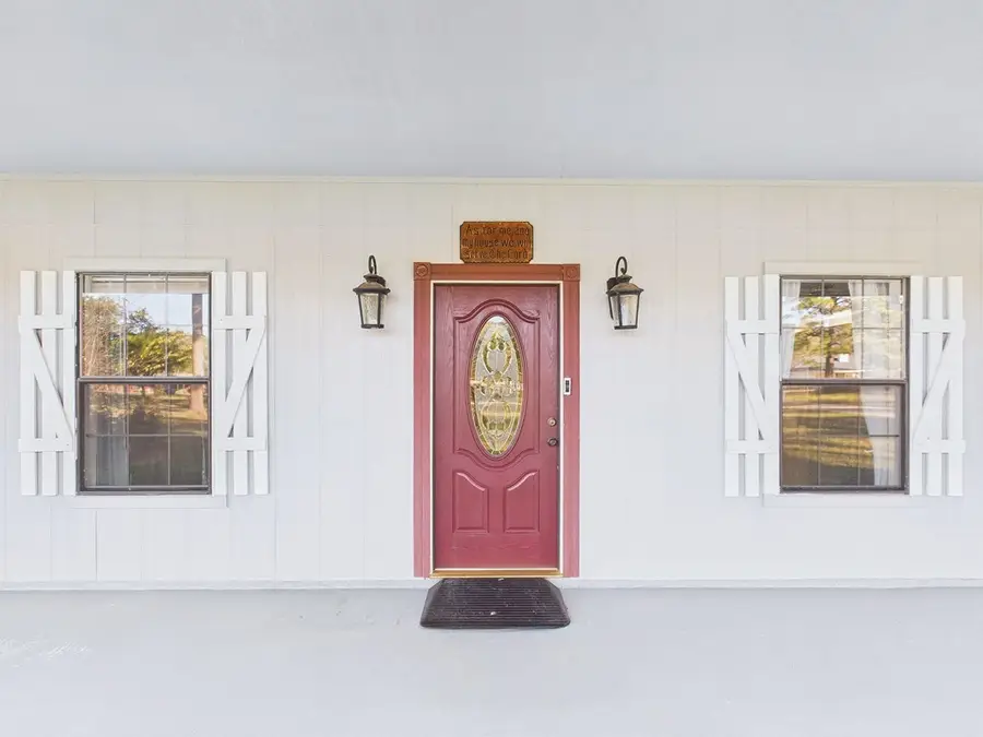 877 Roper Road, Lufkin, TX 75904 - Image #2