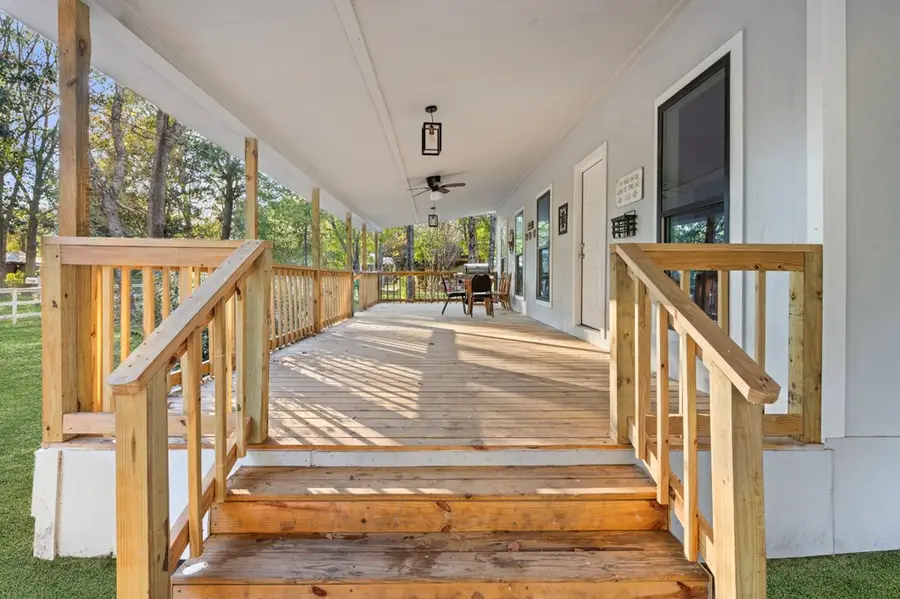 298 Azalea Drive, Jasper, TX 75951 - Image #3