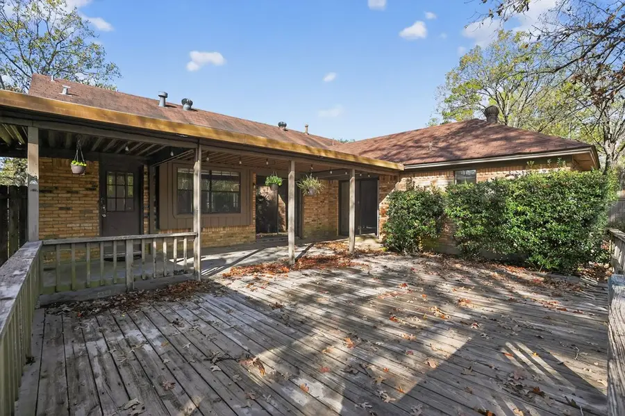 8 Lacosta Circle, Lufkin, TX 75901 - Image #3