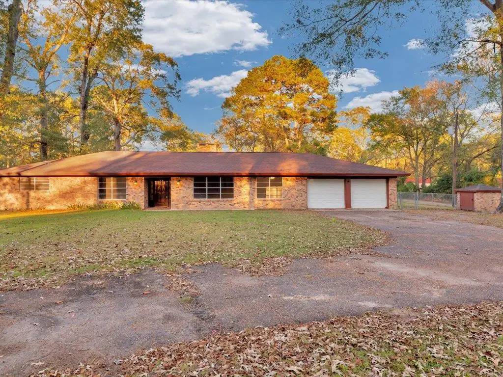 407 Earl Shofner Road, Huntington, TX 75949 - Image #1