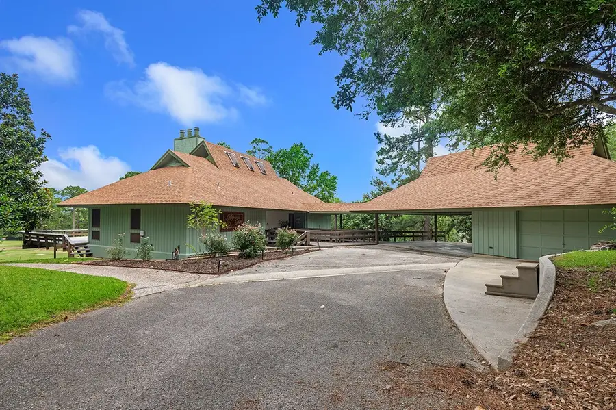 245 Watchhill Road, Brookeland, TX 75931 - Image #2