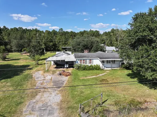 3365 Martha, Vidor, TX 77662