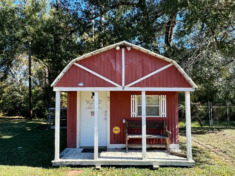 220 2nd Street, Jasper, TX 75951 - Image #3