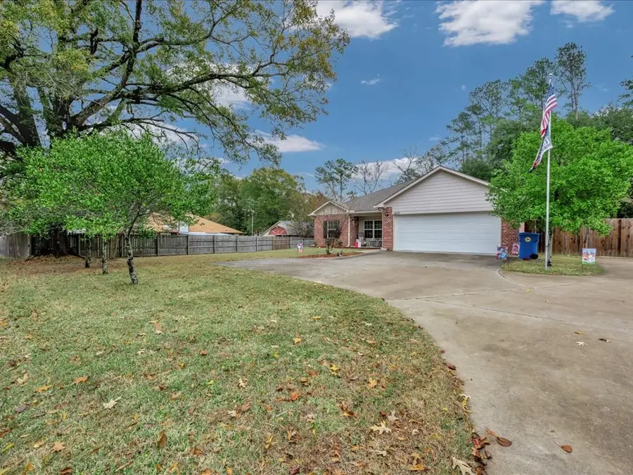 1435 Feagin Drive, Lufkin, TX 75904 - Image #2