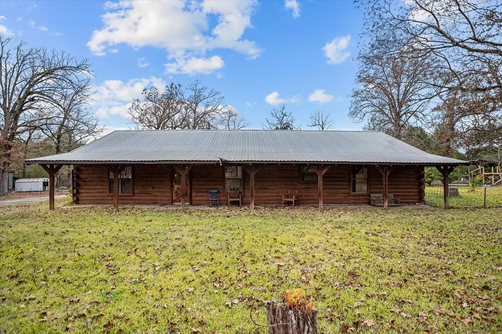 1642 Walker Road, Huntington, TX 75949 - Image #1