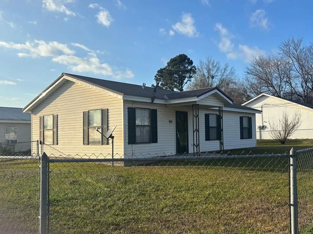 901 Everett, Lufkin, TX 75901 - Image #1