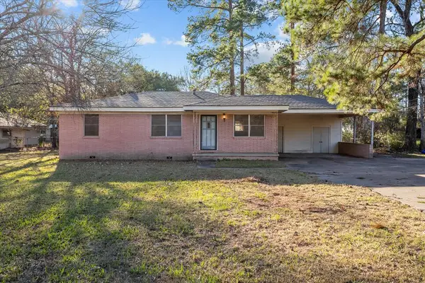 1303 Voyle Street, Lufkin, TX 75901