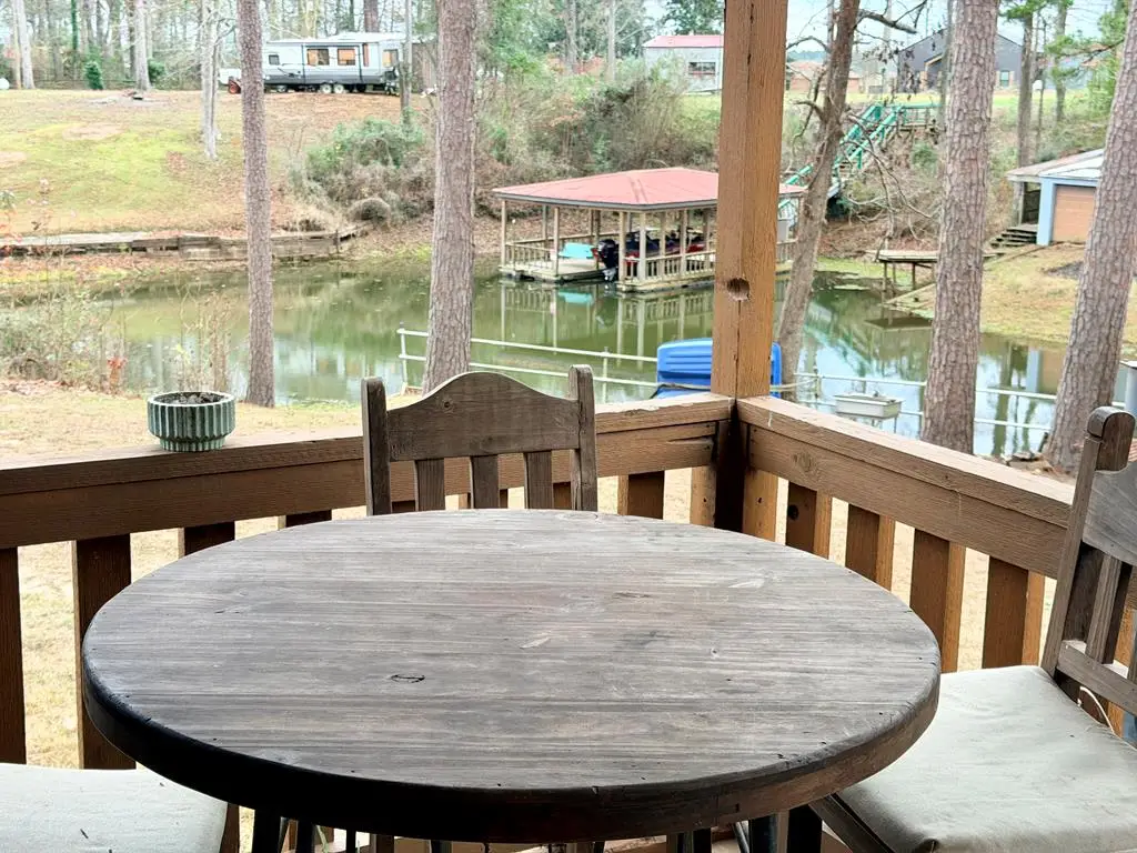 1118 Forest Glen Drive, Hemphill, TX 75948 - Image #1