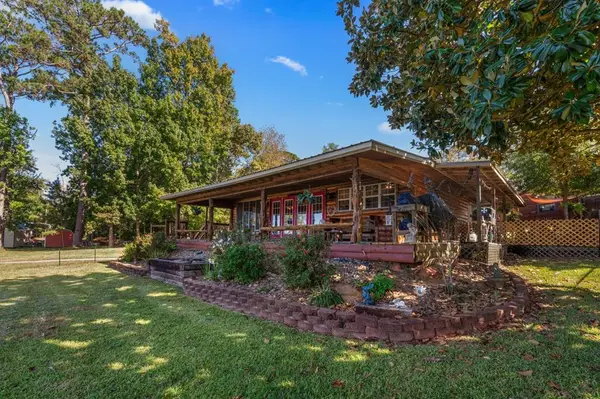 115 Princes Circle, Woodville, TX 75979