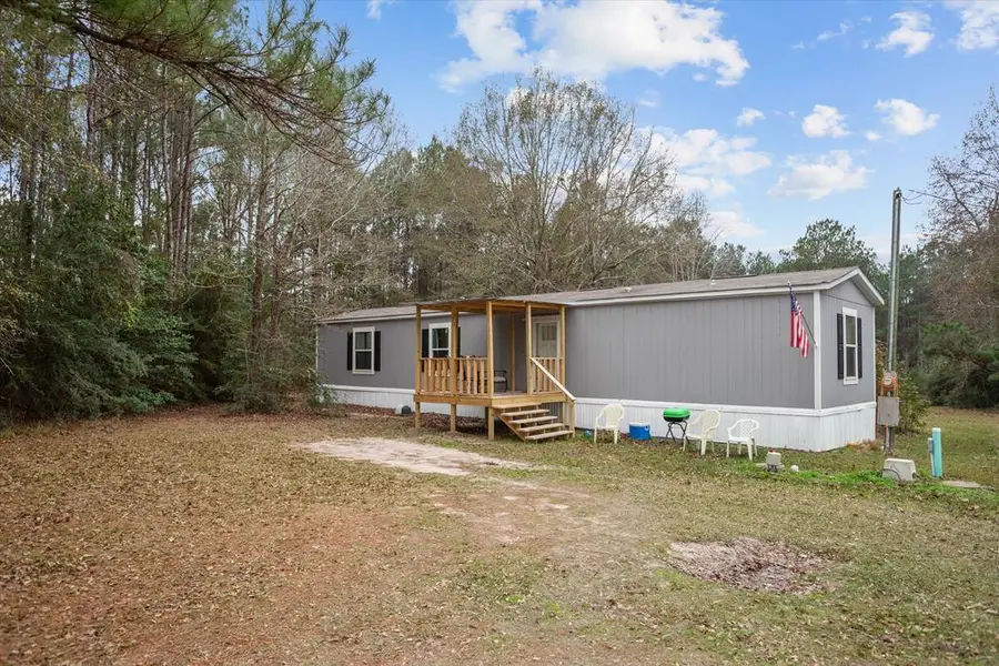 143 Parker Drive, Zavalla, TX 75980 - Image #2