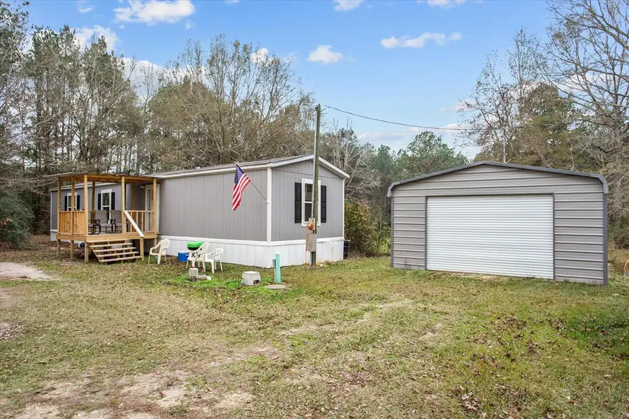 143 Parker Drive, Zavalla, TX 75980 - Image #3